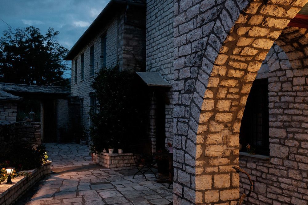 Vikos Hotel Monodendri Exteriér fotografie